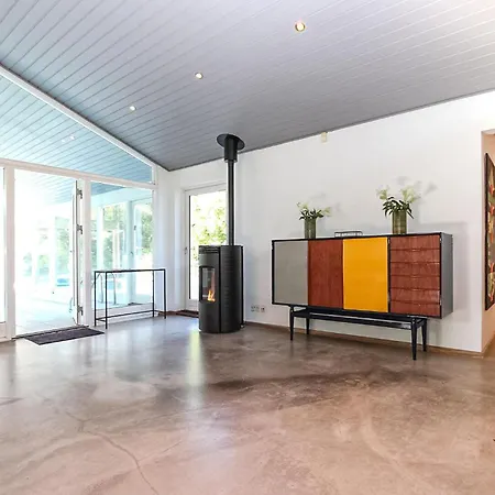 別荘 Gorgeous Home In Graested With Sauna